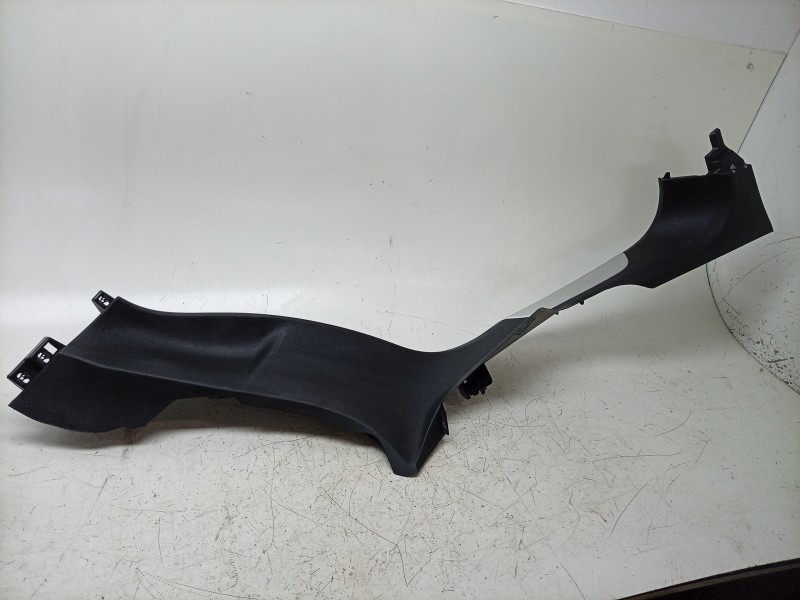 Recambio de moldura para porsche taycan (y1a) 4s referencia OEM IAM  C9J1863405 