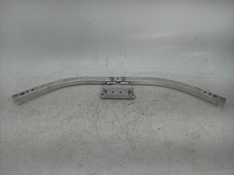 Recambio de barra estabilizadora delantera para porsche taycan (y1a) 4s referencia OEM IAM  9J1805475 