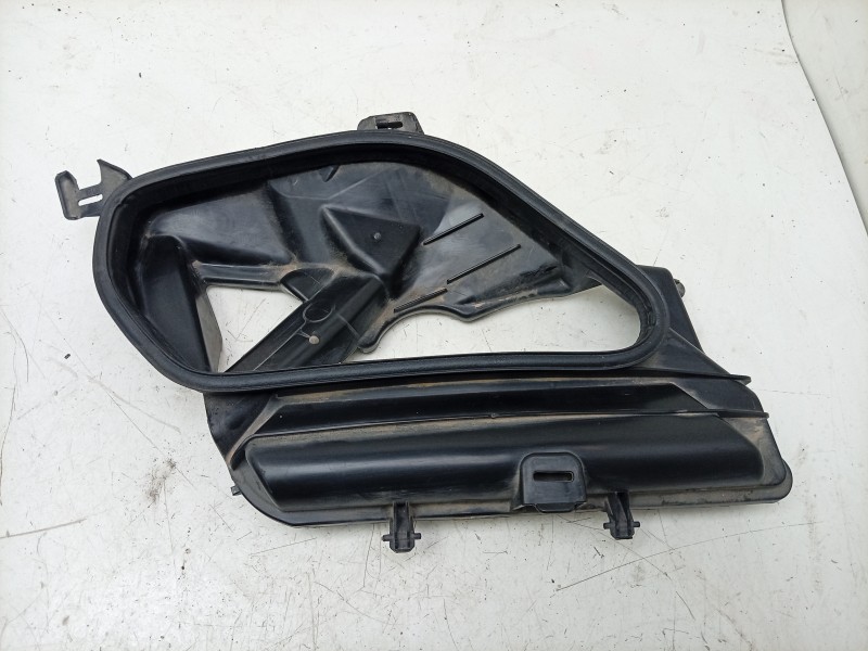 Recambio de canalizador de aire para porsche taycan (y1a) 4s referencia OEM IAM  9J1815129C 
