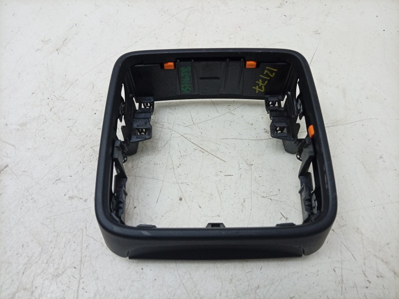 Recambio de moldura para porsche taycan (y1a) 4s referencia OEM IAM  9J1863615 