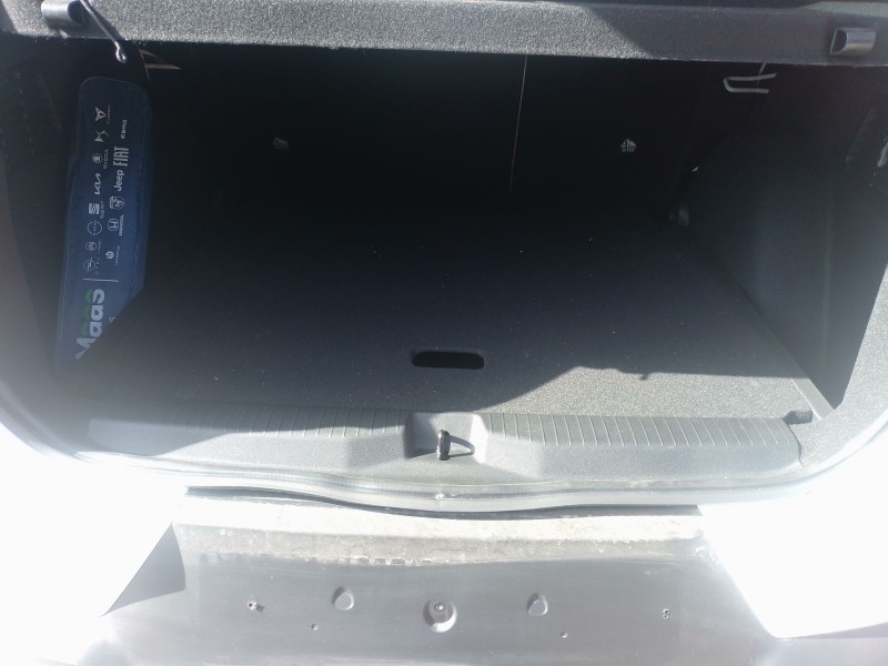 Recambio de alfombra maletero para citroën e-c3 aircross electrico 113cv max referencia OEM IAM   