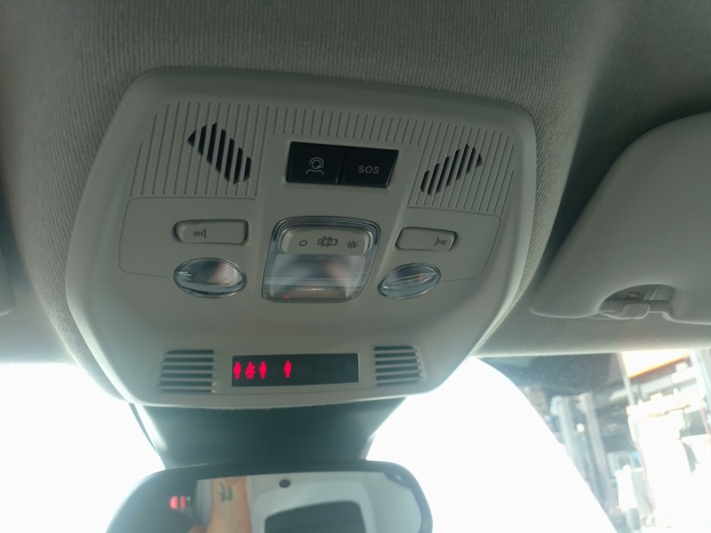 Recambio de luz interior para citroën e-c3 aircross electrico 113cv max referencia OEM IAM   