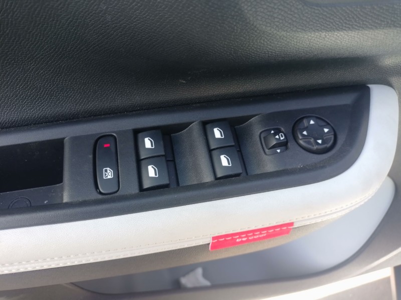 Recambio de mando elevalunas delantero izquierdo para citroën e-c3 aircross electrico 113cv max referencia OEM IAM   