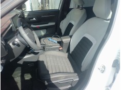 ASIENTO DELANTERO IZQUIERDO 