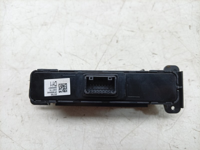 Recambio de mando multifuncion para hyundai kona (os, ose, osi) 1.6 gdi hybrid referencia OEM IAM  93700DF000 