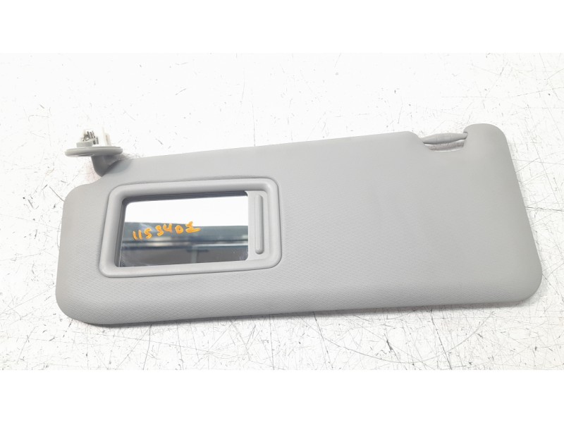 Recambio de parasol izquierdo para toyota rav4 referencia OEM IAM 7432042562C0  