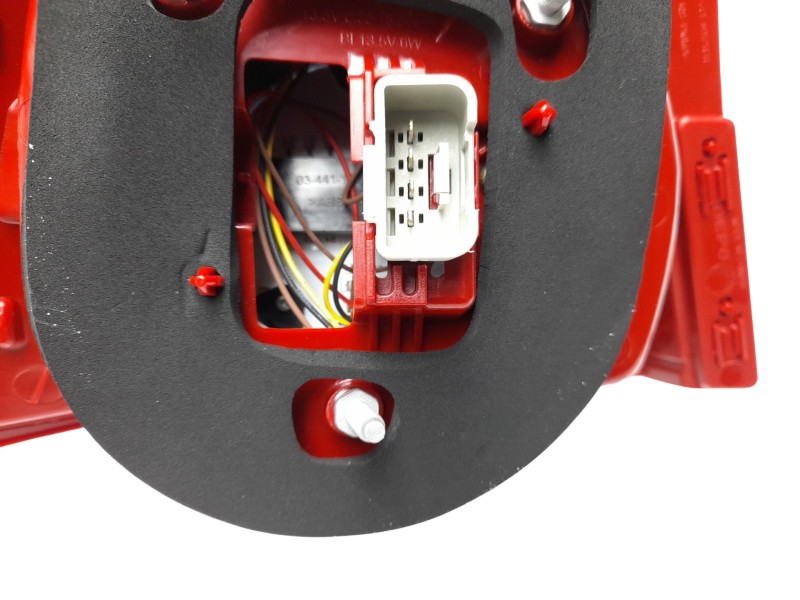 Recambio de piloto trasero derecho para volkswagen passat berlina (3c2) referencia OEM IAM  3C5945096H 103F23410770/16913132/245