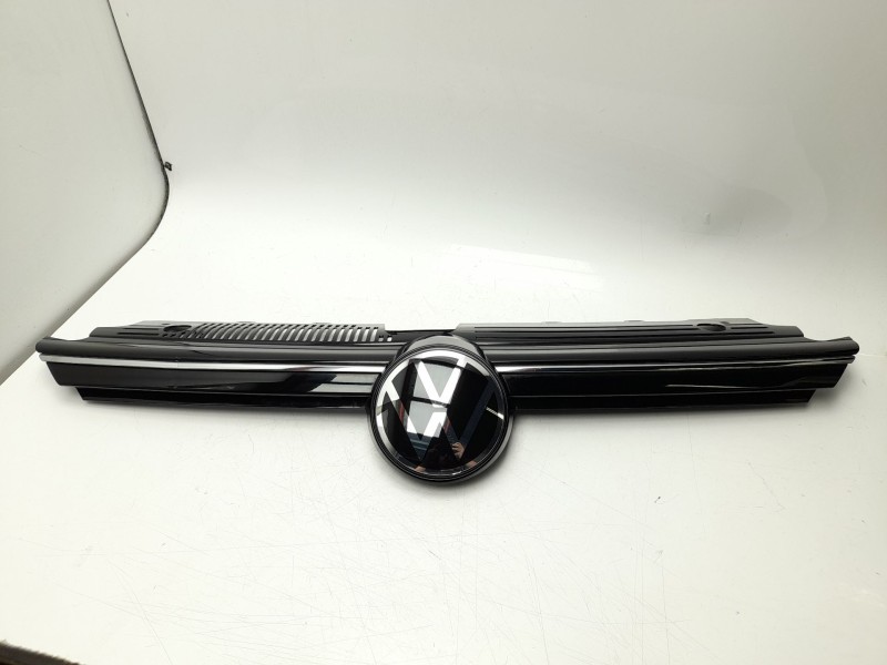 Recambio de rejilla delantera para volkswagen golf viii (cd1, da1) 1.0 tsi referencia OEM IAM  5H0853651N 107238205/2401526/VG41