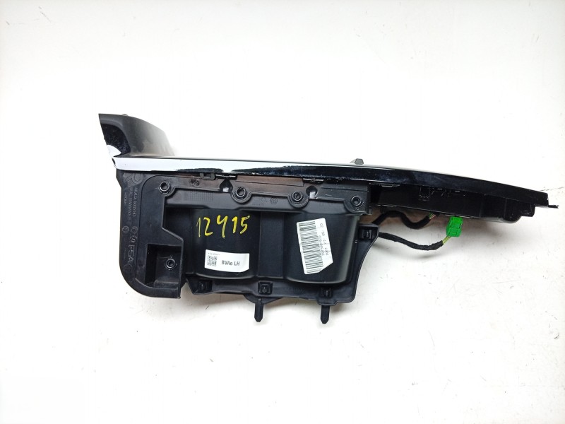 Recambio de moldura para citroën c4 iii (ba_, bb_, bc_) 1.2 puretech 130 (bahnsa, bahnsb) referencia OEM IAM  98450089ZD 