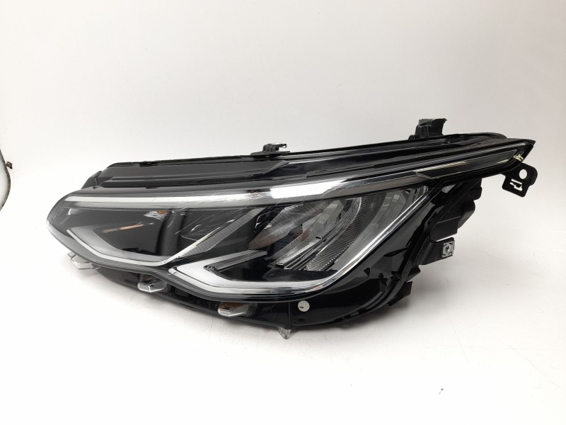 Recambio de faro izquierdo para volkswagen golf viii (cd1, da1) 1.0 tsi referencia OEM IAM  5H1941005B 10123820002/11010761/2400
