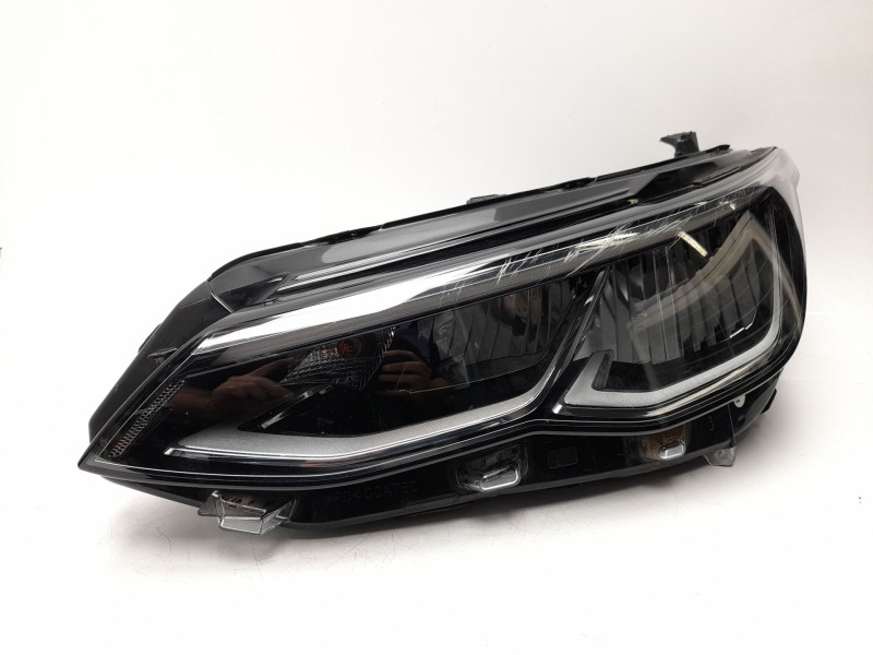 Recambio de faro izquierdo para volkswagen golf viii (cd1, da1) 1.0 tsi referencia OEM IAM  5H1941005B 10123820002/11010761/2400