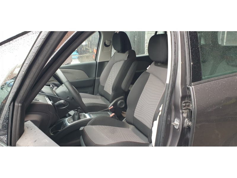 citroen c4 grand picasso del año 2022