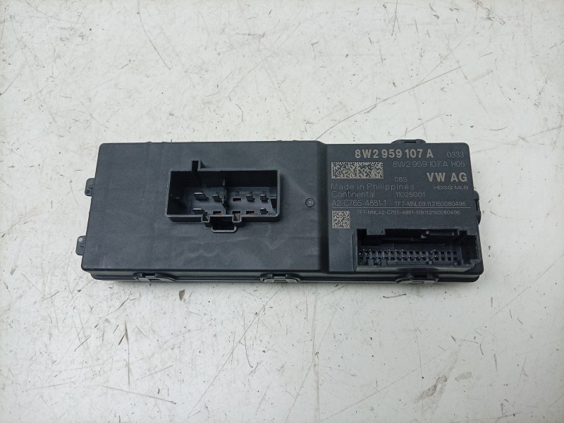 Recambio de modulo electronico para porsche taycan (y1a) 4s referencia OEM IAM A2C76548811 8W2959107A 