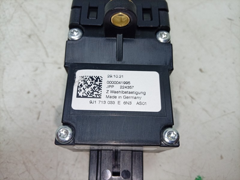 Recambio de palanca cambio para porsche taycan (y1a) 4s referencia OEM IAM  9J1713033E 