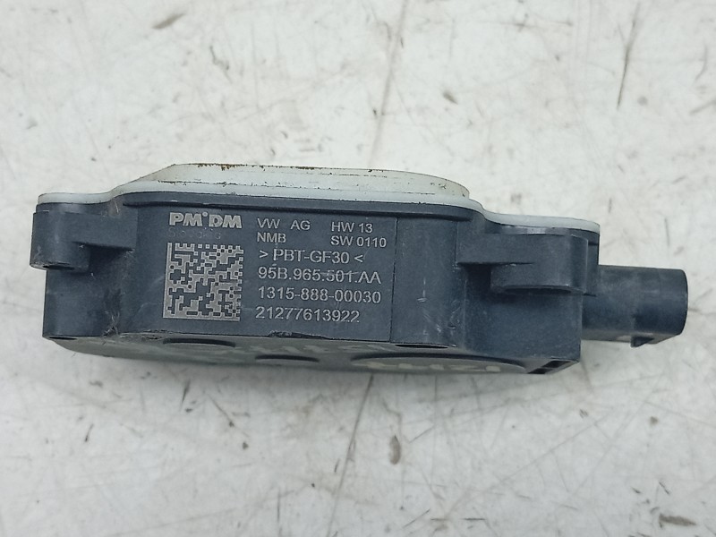 Recambio de servomotor para porsche taycan (y1a) 4s referencia OEM IAM  95B965501AA 