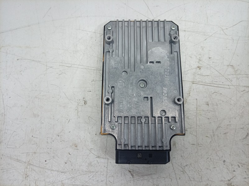 Recambio de modulo electronico para porsche taycan (y1a) 4s referencia OEM IAM A2C7635191600 9J1907376E 