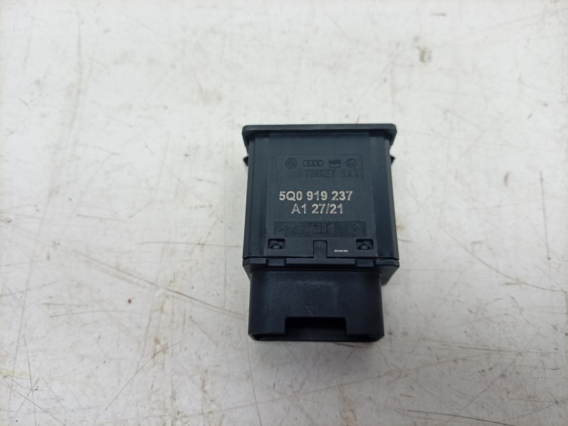 Recambio de interruptor para porsche taycan (y1a) 4s referencia OEM IAM  5Q0919237 