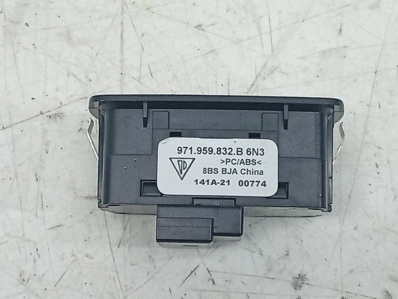 Recambio de interruptor para porsche taycan (y1a) 4s referencia OEM IAM  971959832B 