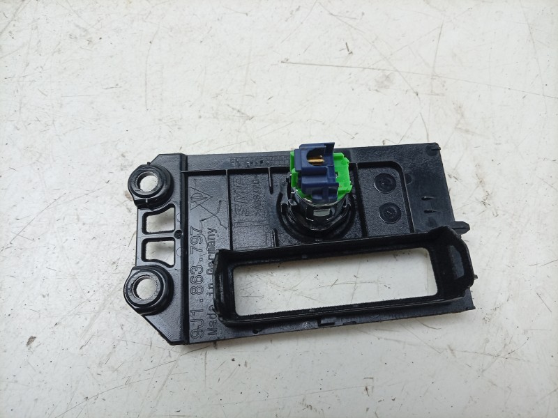 Recambio de moldura para porsche taycan (y1a) 4s referencia OEM IAM  9J1863797 