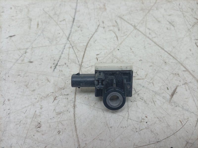 Recambio de sensor de impacto para porsche taycan (y1a) 4s referencia OEM IAM  971907651 