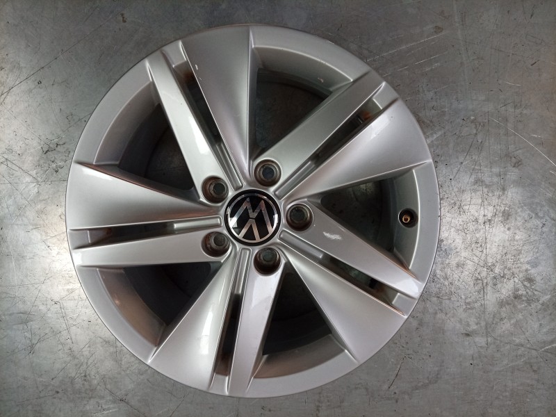 Recambio de llanta para volkswagen golf viii (cd1, da1) 1.0 tsi referencia OEM IAM  5H0401025 