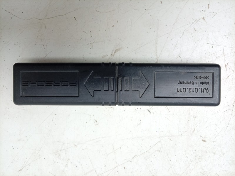 Recambio de herramientas para porsche taycan (y1a) 4s referencia OEM IAM  9J1012011 