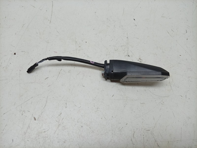 Recambio de piloto delantero derecho para honda adv adv 350 referencia OEM IAM  33400MKTD01 