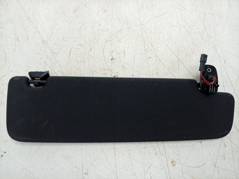 Recambio de parasol izquierdo para porsche taycan (y1a) 4s referencia OEM IAM  9J1857551 