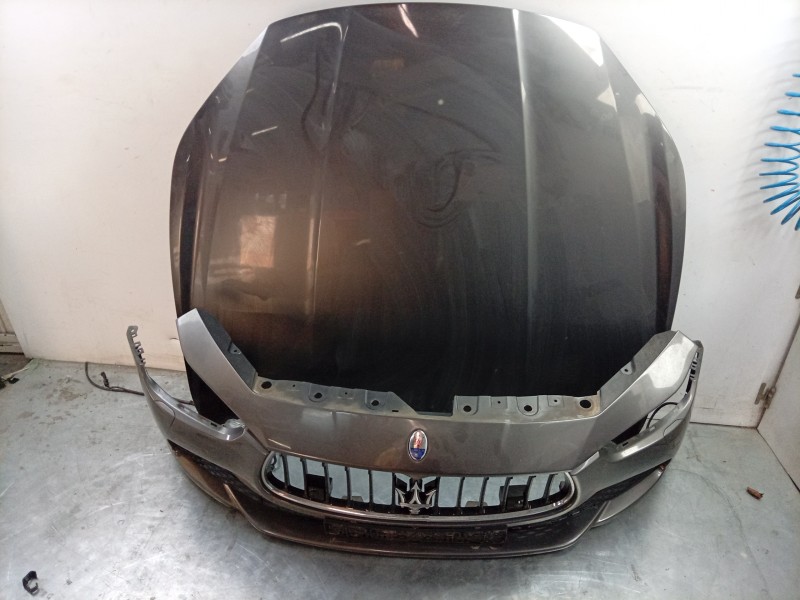 Recambio de morro completo para maserati ghibli iii (m157) 3.0 s q4 referencia OEM IAM  673001803 