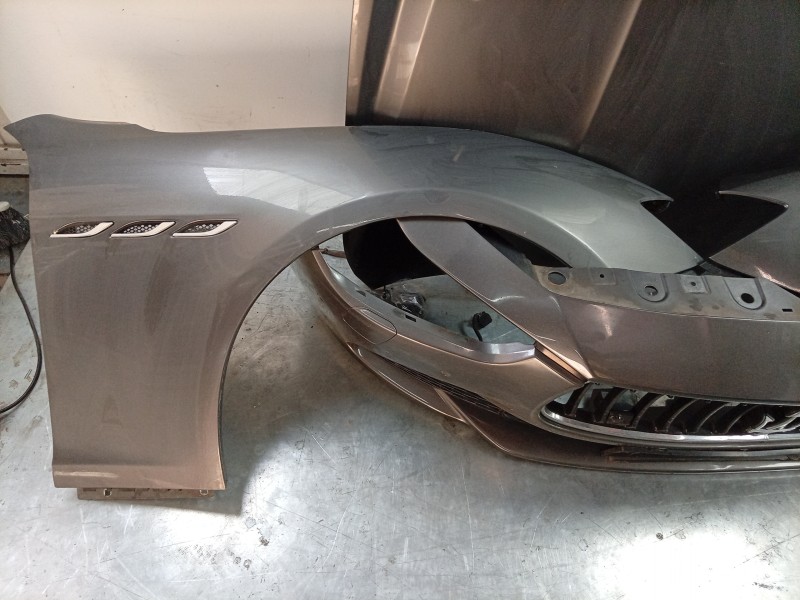 Recambio de morro completo para maserati ghibli iii (m157) 3.0 s q4 referencia OEM IAM  673001803 