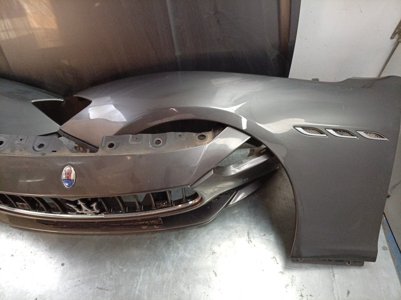 Recambio de morro completo para maserati ghibli iii (m157) 3.0 s q4 referencia OEM IAM  673001803 