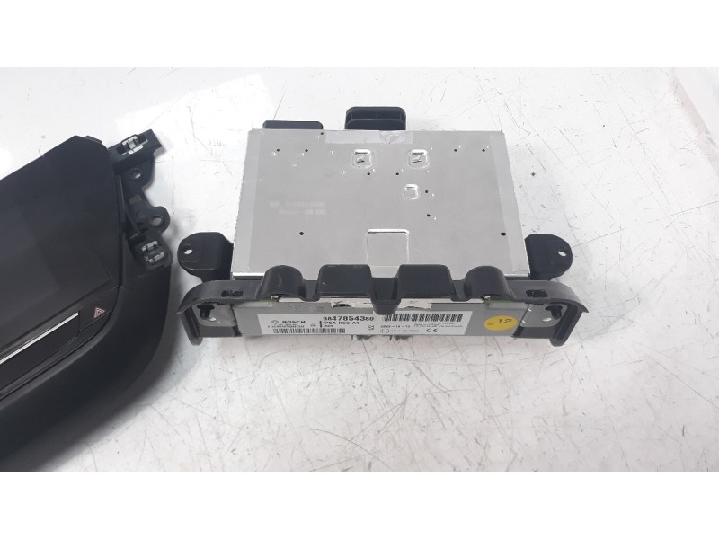 Recambio de sistema audio / radio cd para opel corsa f 1.2 referencia OEM IAM 39231265  