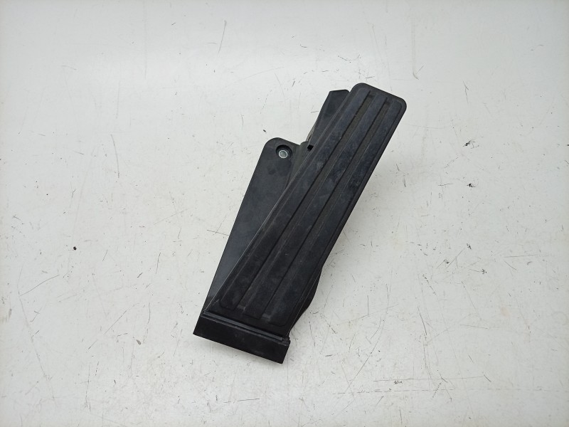 Recambio de potenciometro pedal para porsche taycan (y1a) 4s referencia OEM IAM  9J1721507 