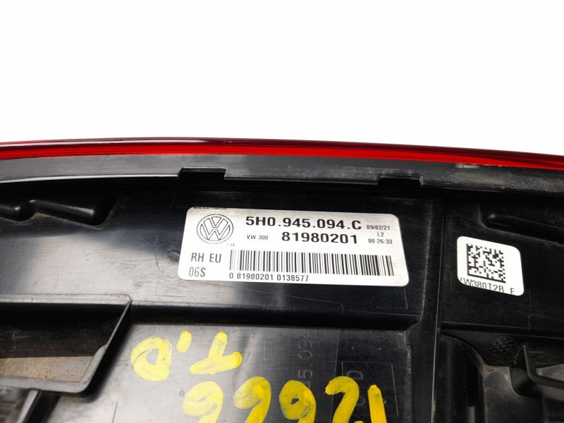 Recambio de piloto trasero derecho interior para volkswagen golf viii (cd1, da1) 1.0 tsi referencia OEM IAM  5H0945094C 2401006/