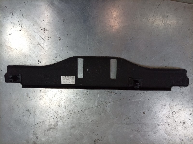 Recambio de alfombra maletero para porsche taycan (y1a) 4s referencia OEM IAM  9J1863007 