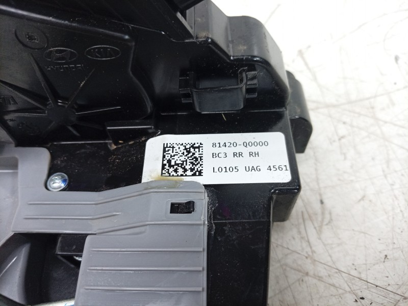 Recambio de cerradura puerta trasera derecha para hyundai i20 iii (bc3, bi3) 1.0 t-gdi hybrid 48v referencia OEM IAM  81420Q0000