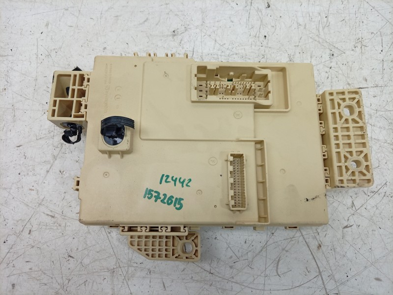 Recambio de caja reles / fusibles para hyundai kona (os, ose, osi) 1.6 gdi hybrid referencia OEM IAM  91960DF011 