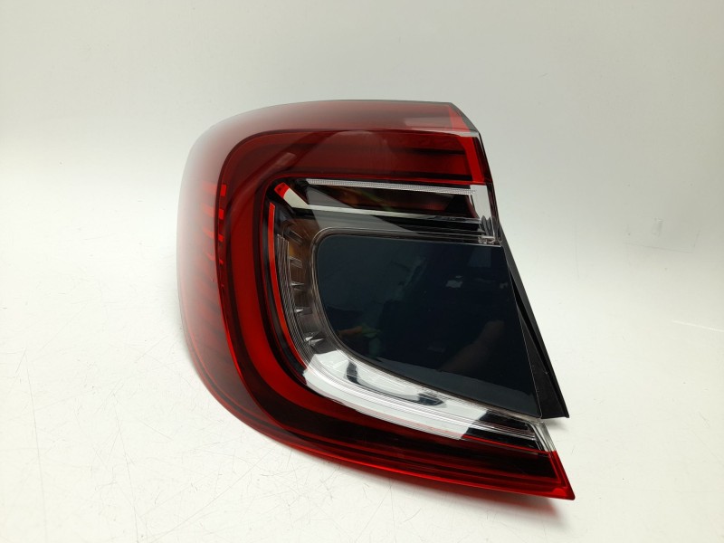 Recambio de piloto trasero izquierdo para renault captur ii (hf_) tce 90 (hfm6) referencia OEM IAM  265558746R 