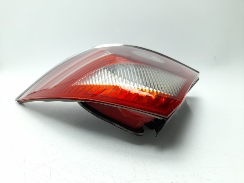 Recambio de piloto trasero derecho para ford mondeo iii (b5y) 2.0 16v referencia OEM IAM  6S7113404A 103F10341770/16315336/40605