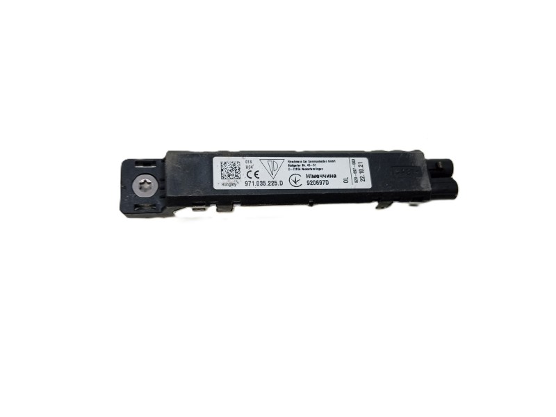 Recambio de amplificador de antena para porsche taycan (y1a) 4s referencia OEM IAM  971035225D 