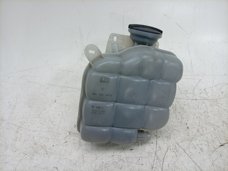 Recambio de deposito expansion para porsche taycan (y1a) 4s referencia OEM IAM  9J1121407A 