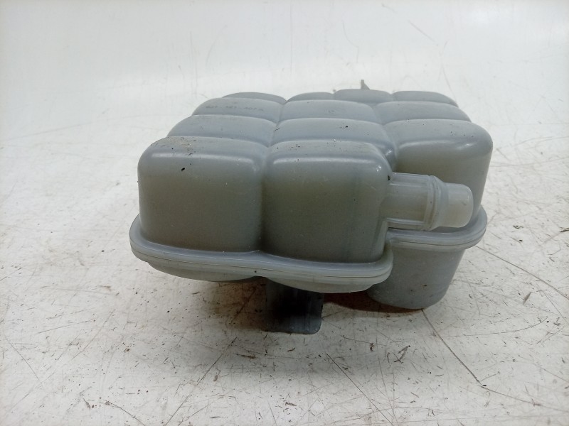 Recambio de deposito expansion para porsche taycan (y1a) 4s referencia OEM IAM  9J1121407A 