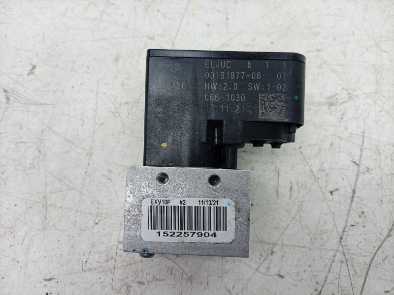 Recambio de valvula expansion para porsche taycan (y1a) 4s referencia OEM IAM 152257904 4M0816682E 