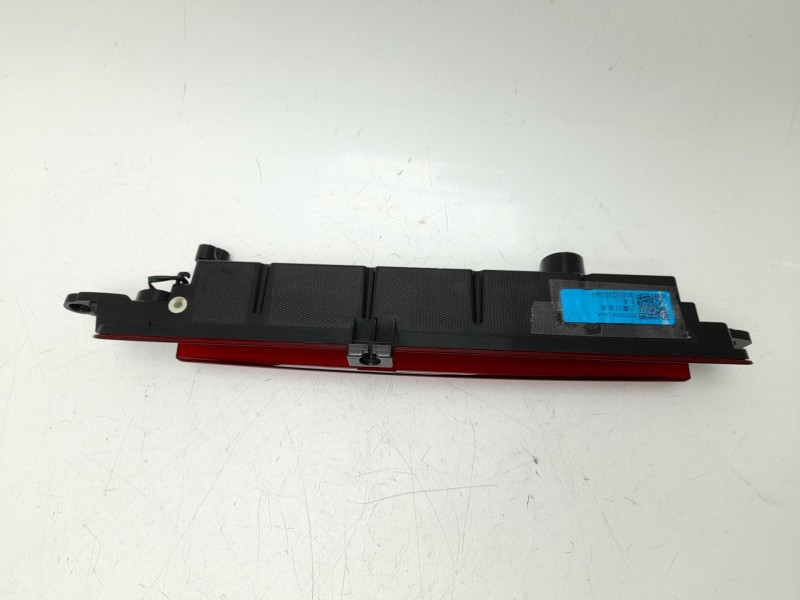 Recambio de luz central de freno para omoda 5 1.6 referencia OEM IAM  605000616AA 