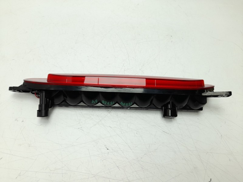Recambio de luz central de freno para omoda 5 1.6 referencia OEM IAM  605000616AA 