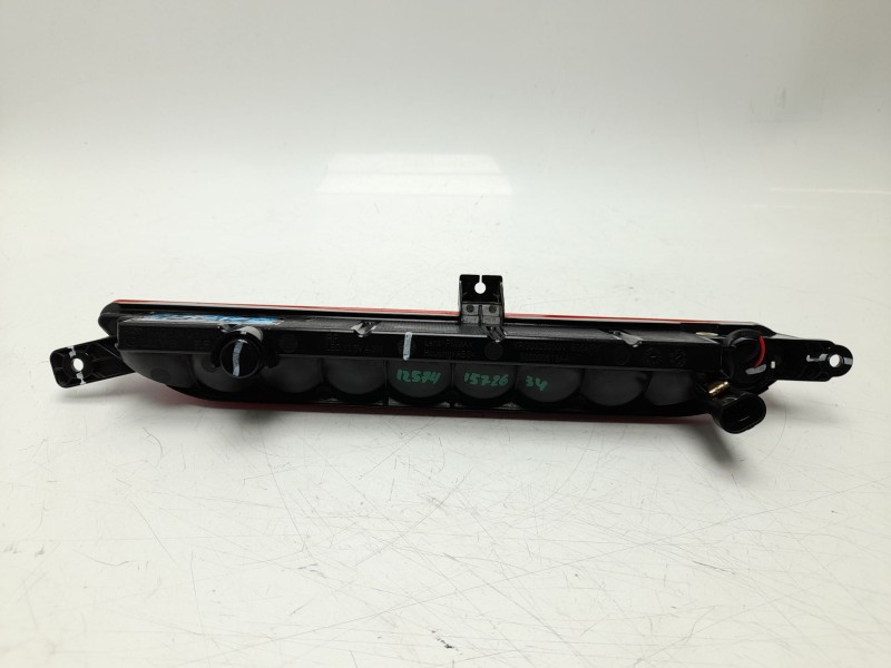 Recambio de luz central de freno para omoda 5 1.6 referencia OEM IAM  605000616AA 