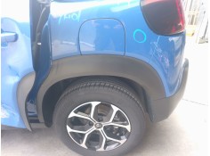 ALETIN TRASERO IZQUIERDO YQ000653XT 