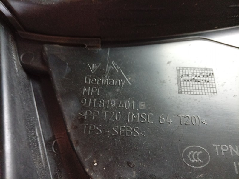 Recambio de torpedo para porsche taycan (y1a) 4s referencia OEM IAM  9J1819401B 
