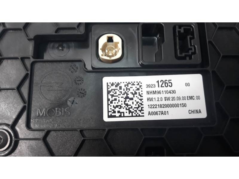 Recambio de sistema audio / radio cd para opel corsa f 1.2 referencia OEM IAM 39231265  