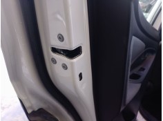 CERRADURA PUERTA TRASERA IZQUIERDA 